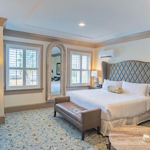 St Philip Suite